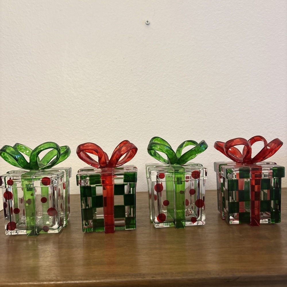 Vintage Acrylic Gift Box Trinket Holder With Magnetic Lid 3"x3"x4 1/2 - Set Of 4
